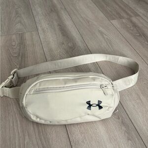 NWOT Under Armour Unisex UA Flex Waist Bag Sling Hip Fanny Pack Cream